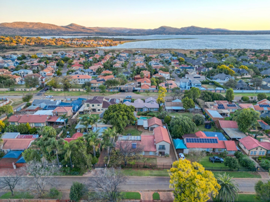 3 Bedroom Property for Sale in Melodie North West
